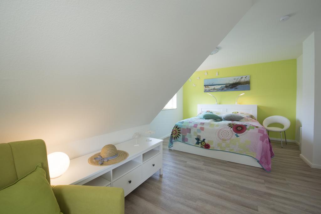 Ferienhaus Kuestensegler Бреге Екстериор снимка